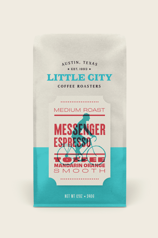 messenger-crown-lc-coffee-bag-beige-600x900-ae